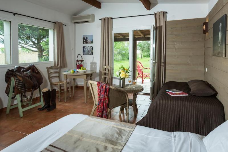 Mas Des Salicornes Hotel Saintes-Maries-de-la-Mer Eksteriør billede